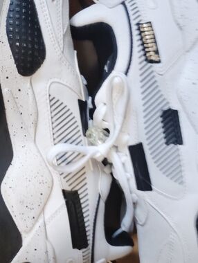 Puma Green and White Branded Shoe Box